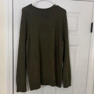LOFT Crewneck Sweater in Olive Green